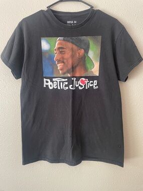 Ripple Junction Black Tupac 'Poetic Justice' Graphic Tee
